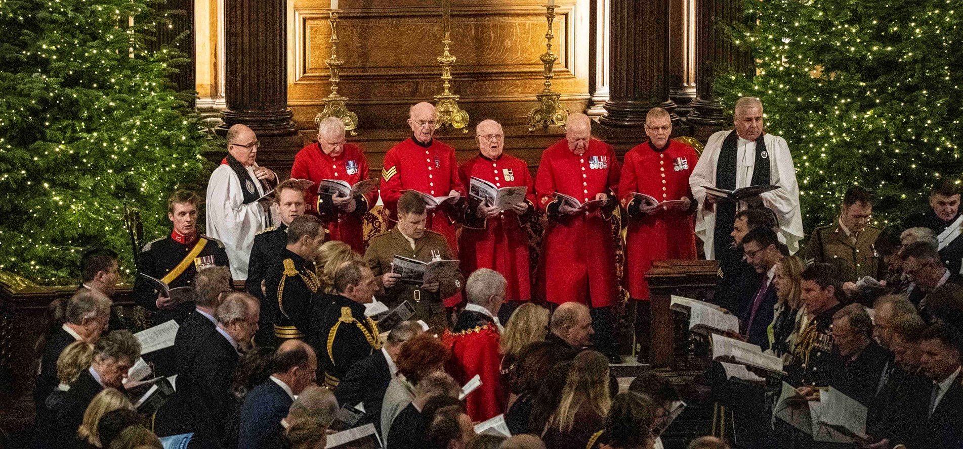 APOLOND-2019-110-0035-ABF Carol Concert-PR.JPG